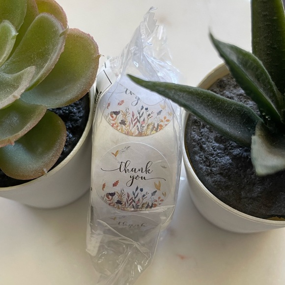 ‼️$5 SALE‼️ THANK YOU Autumn Floral Stickers - Picture 13 of 14